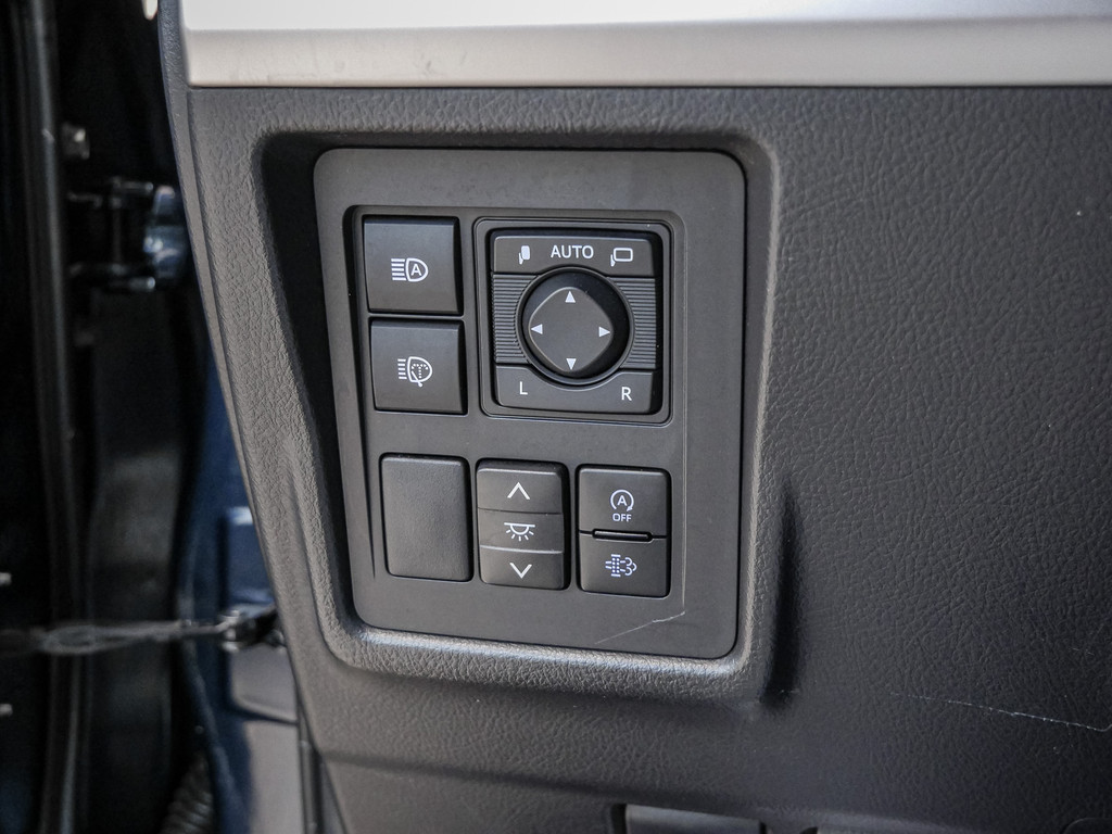 Fahrzeugansicht TOYOTA Land Cruiser 2.8 D-4D TEC-Edition - Bild 39