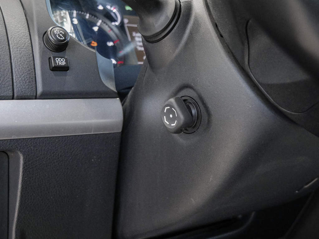 Fahrzeugansicht TOYOTA Land Cruiser 2.8 D-4D TEC-Edition - Bild 40