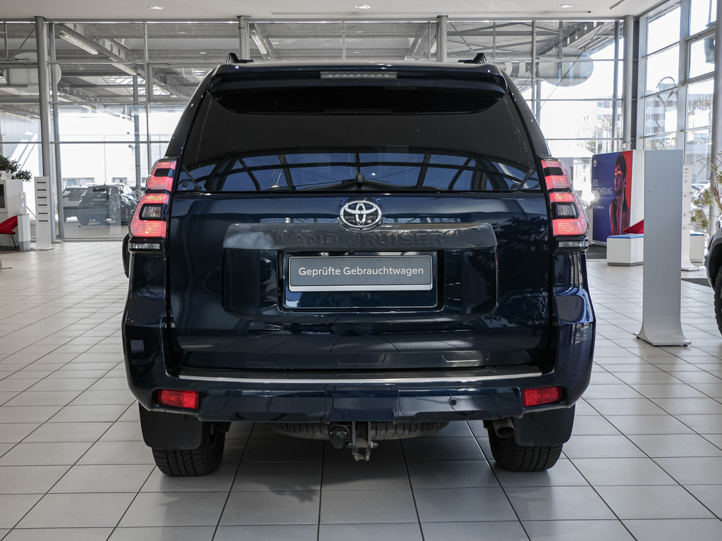 Fahrzeugansicht TOYOTA Land Cruiser 2.8 D-4D TEC-Edition - Bild 45