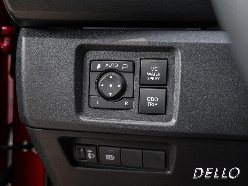 Fahrzeugansicht TOYOTA Yaris 1.6 GR - Bild 27