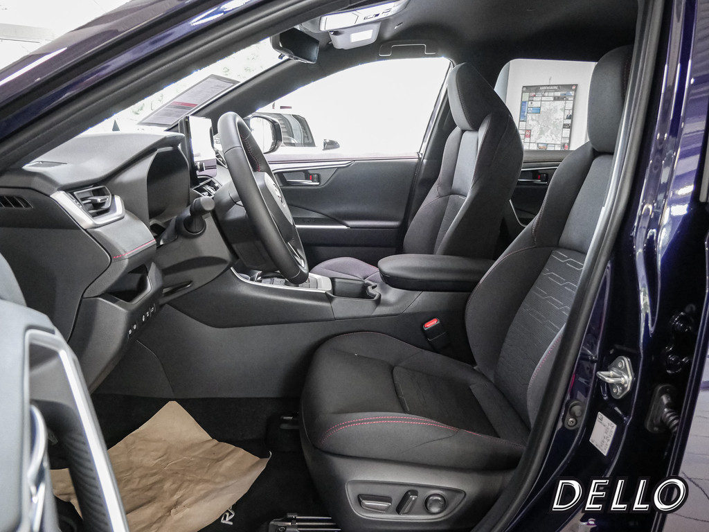 Fahrzeugansicht TOYOTA RAV4 2.5 Plug-in Hybrid 4x4 Teamplayer - Bild 2