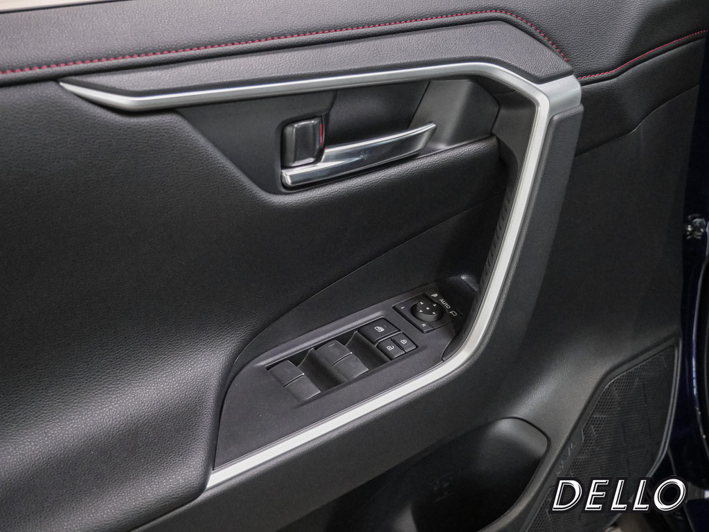 Fahrzeugansicht TOYOTA RAV4 2.5 Plug-in Hybrid 4x4 Teamplayer - Bild 32