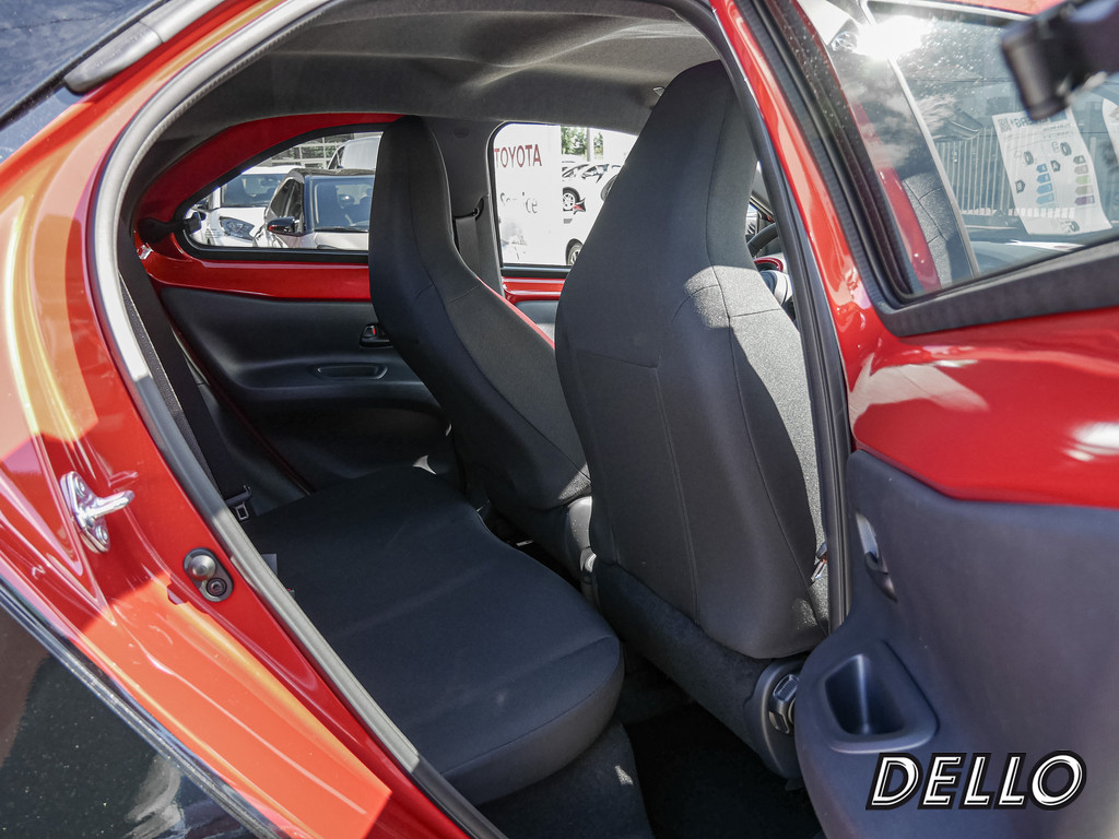 Fahrzeugansicht TOYOTA Aygo X 1.0 Teamplayer - Bild 5