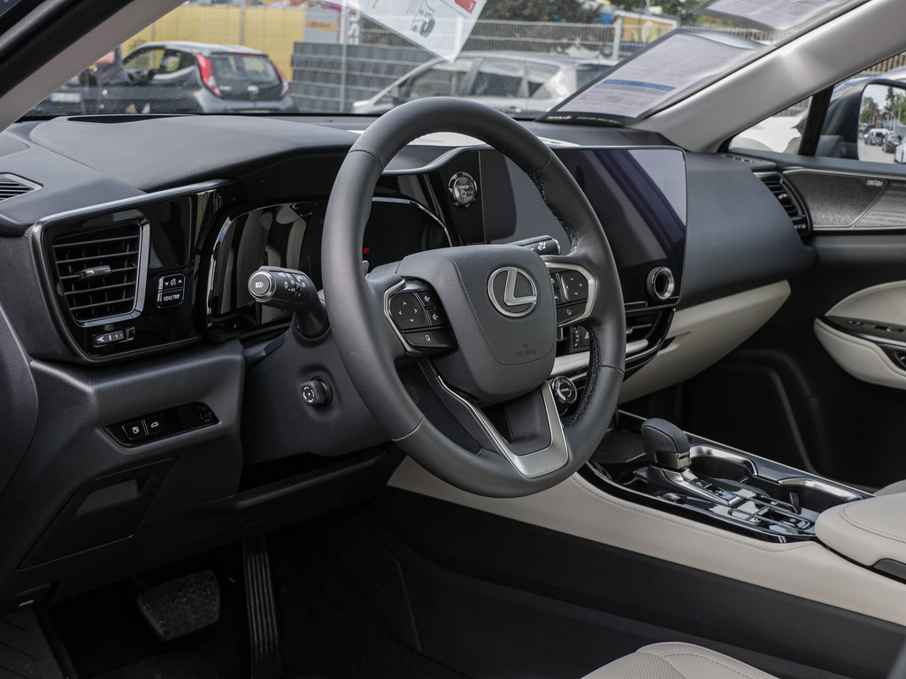 Fahrzeugansicht LEXUS NX 350h Luxury AWD - Bild 29