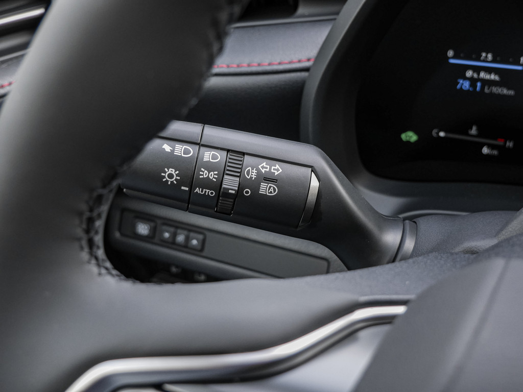 Fahrzeugansicht LEXUS LBX Emotion - Bild 21