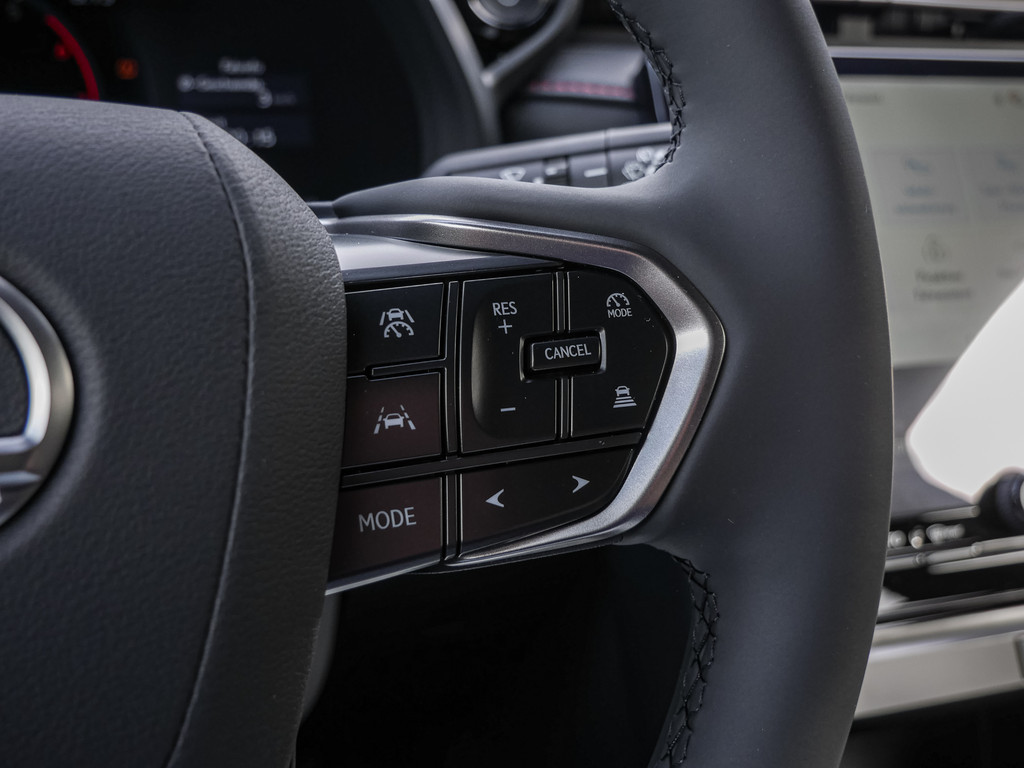 Fahrzeugansicht LEXUS LBX Emotion - Bild 24