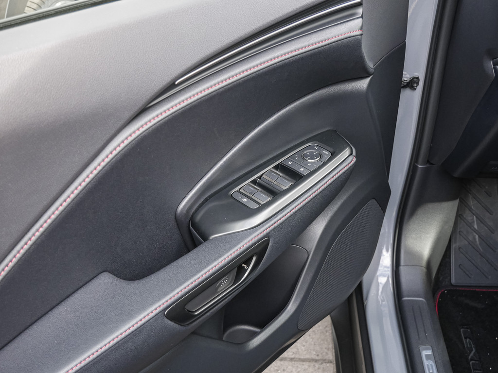 Fahrzeugansicht LEXUS LBX Emotion - Bild 28