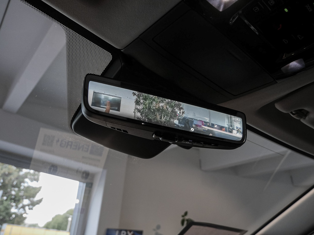 Fahrzeugansicht LEXUS NX 350h Luxury AWD - Bild 20