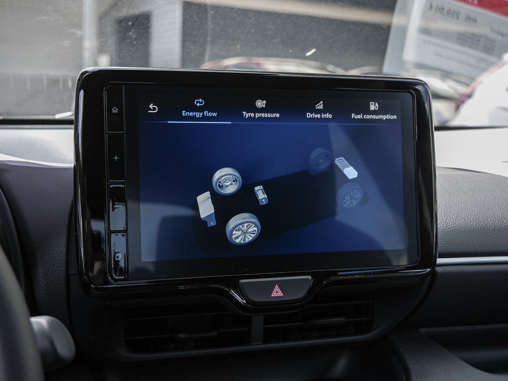 Fahrzeugansicht TOYOTA Yaris 1.5 Hybrid Teamplayer - Bild 10