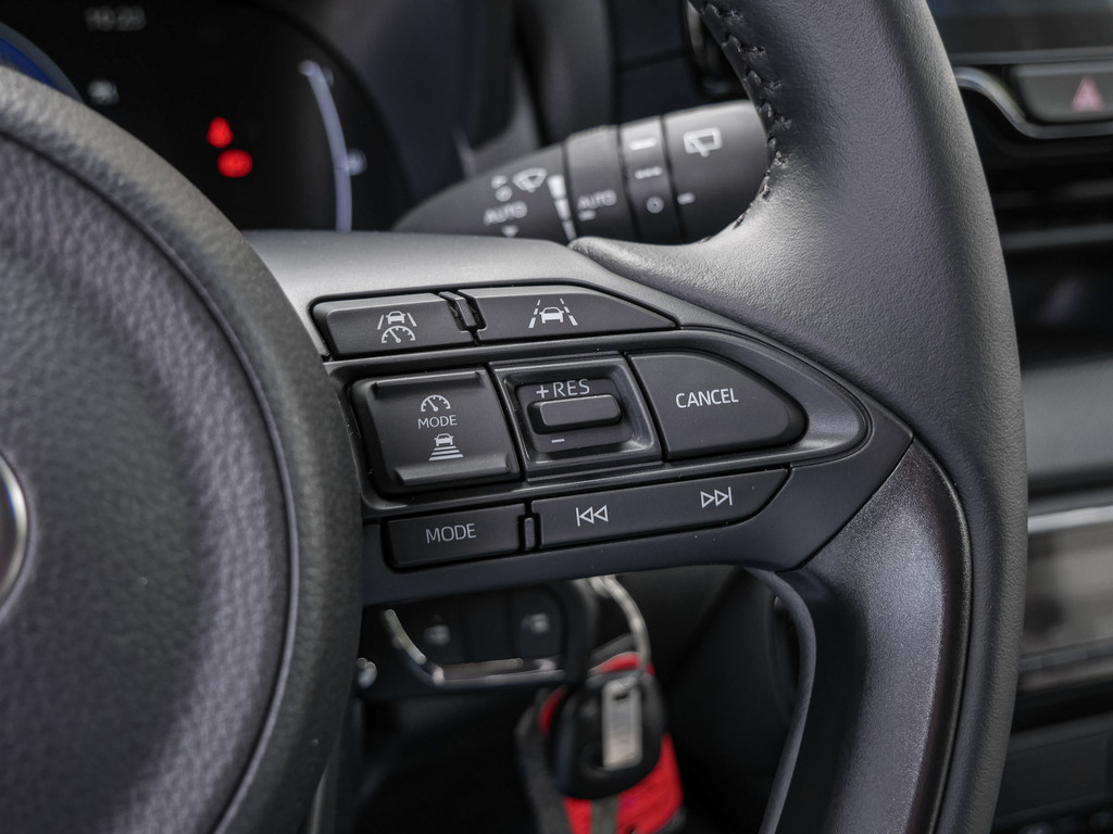 Fahrzeugansicht TOYOTA Yaris 1.5 Hybrid Teamplayer - Bild 22