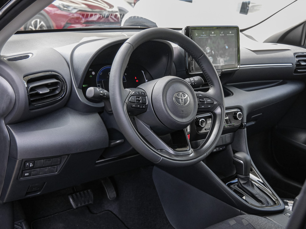 Fahrzeugansicht TOYOTA Yaris 1.5 Hybrid Teamplayer - Bild 27