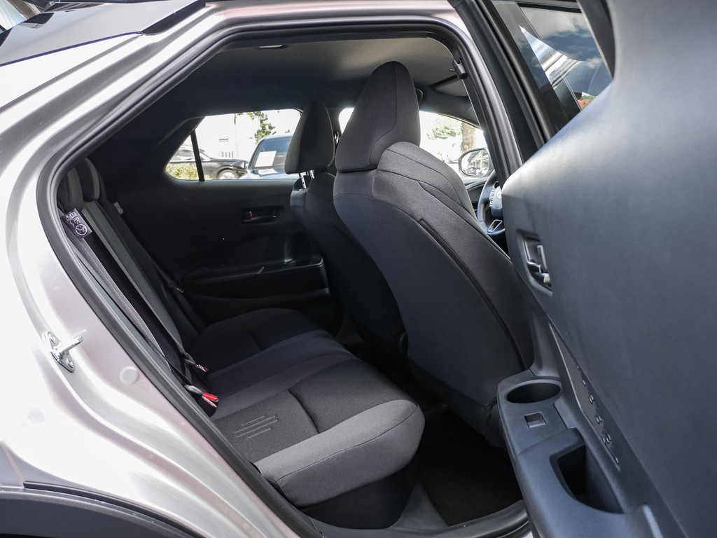 Fahrzeugansicht TOYOTA C-HR 1.8 Hybrid FWD Team Deutschland - Bild 5