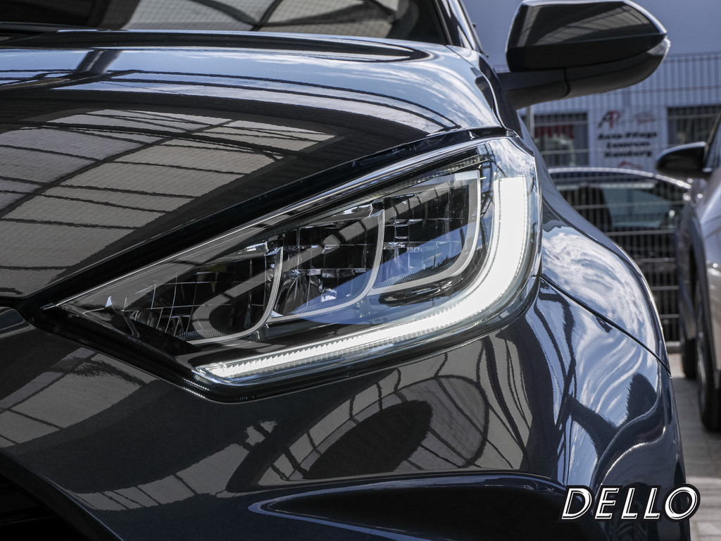 Fahrzeugansicht TOYOTA Yaris 1.5 Hybrid Teamplayer - Bild 43