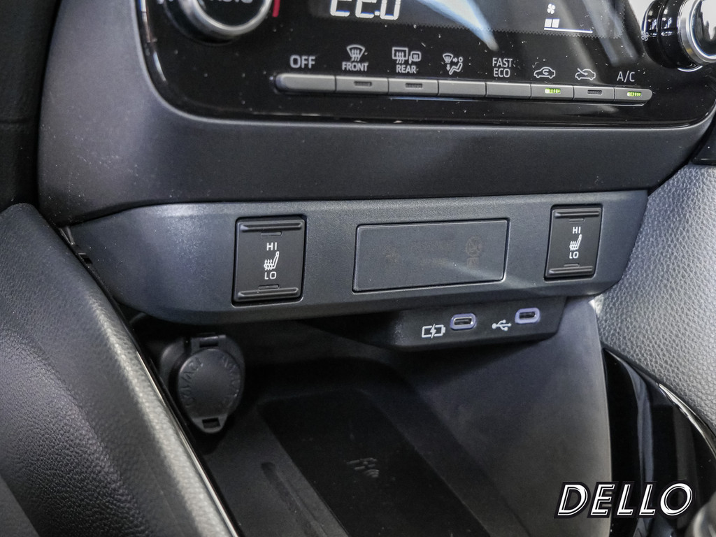 Fahrzeugansicht TOYOTA Yaris 1.5 Hybrid Teamplayer - Bild 19