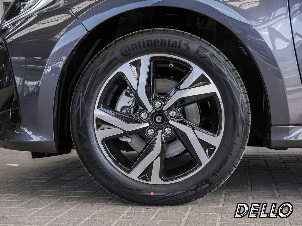 Fahrzeugansicht TOYOTA Yaris 1.5 Hybrid Teamplayer - Bild 42