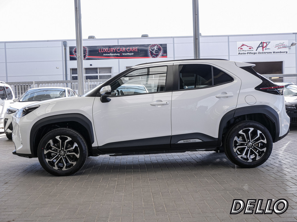 Fahrzeugansicht TOYOTA Yaris Cross Hybrid Teamplayer - Bild 41