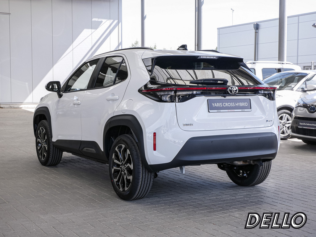 Fahrzeugansicht TOYOTA Yaris Cross 1.5 Hybrid FWD Teamplayer - Bild 40