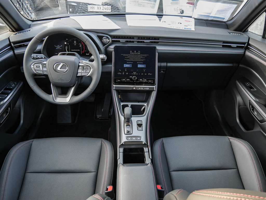 Fahrzeugansicht LEXUS LBX Elegant Black Edition - Bild 9