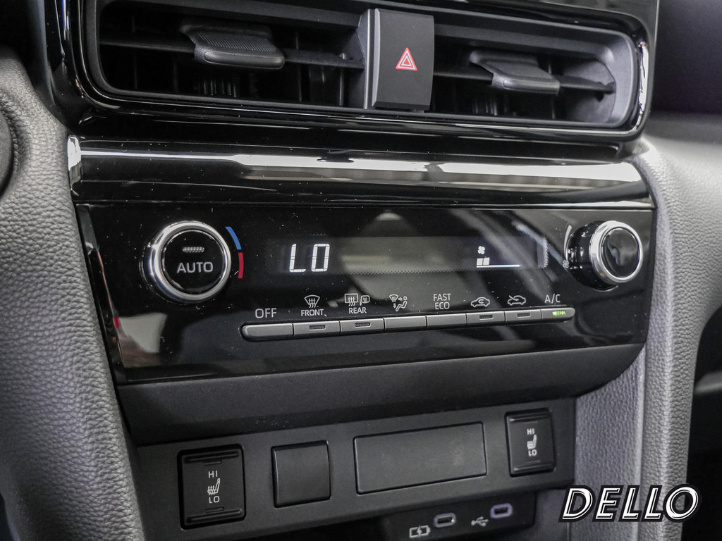 Fahrzeugansicht TOYOTA Yaris Cross 1.5 Hybrid FWD Teamplayer - Bild 19