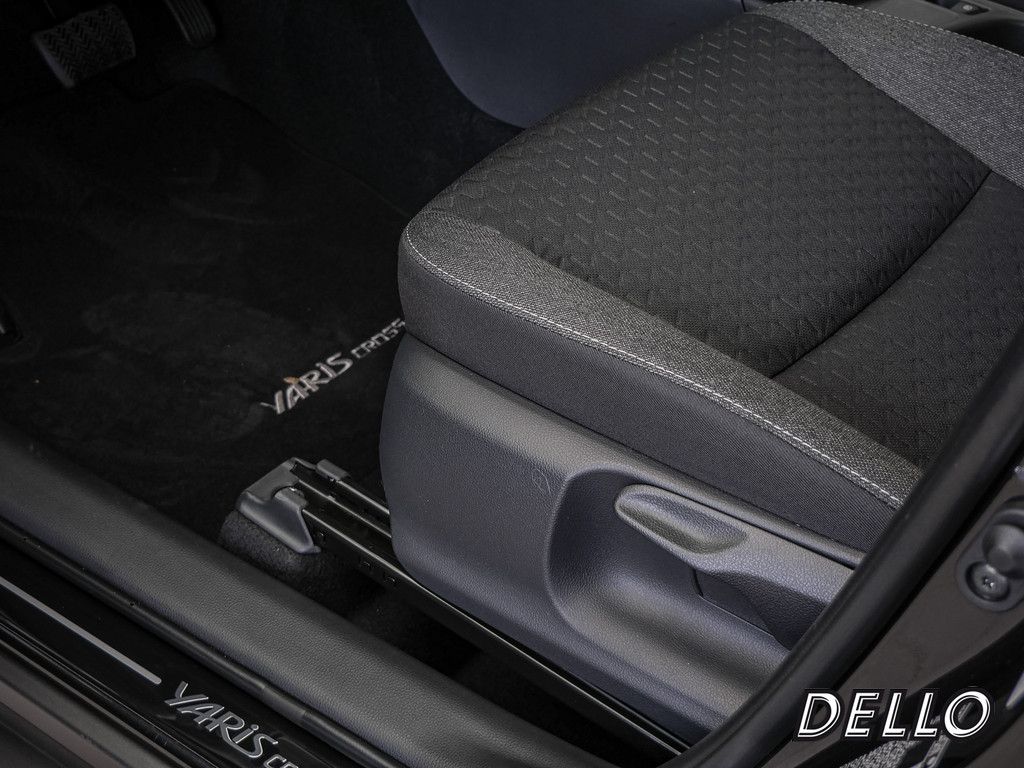 Fahrzeugansicht TOYOTA Yaris Cross Hybrid Teamplayer - Bild 36