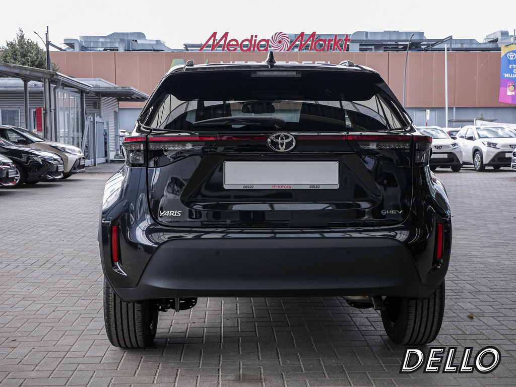 Fahrzeugansicht TOYOTA Yaris Cross Hybrid Teamplayer - Bild 41