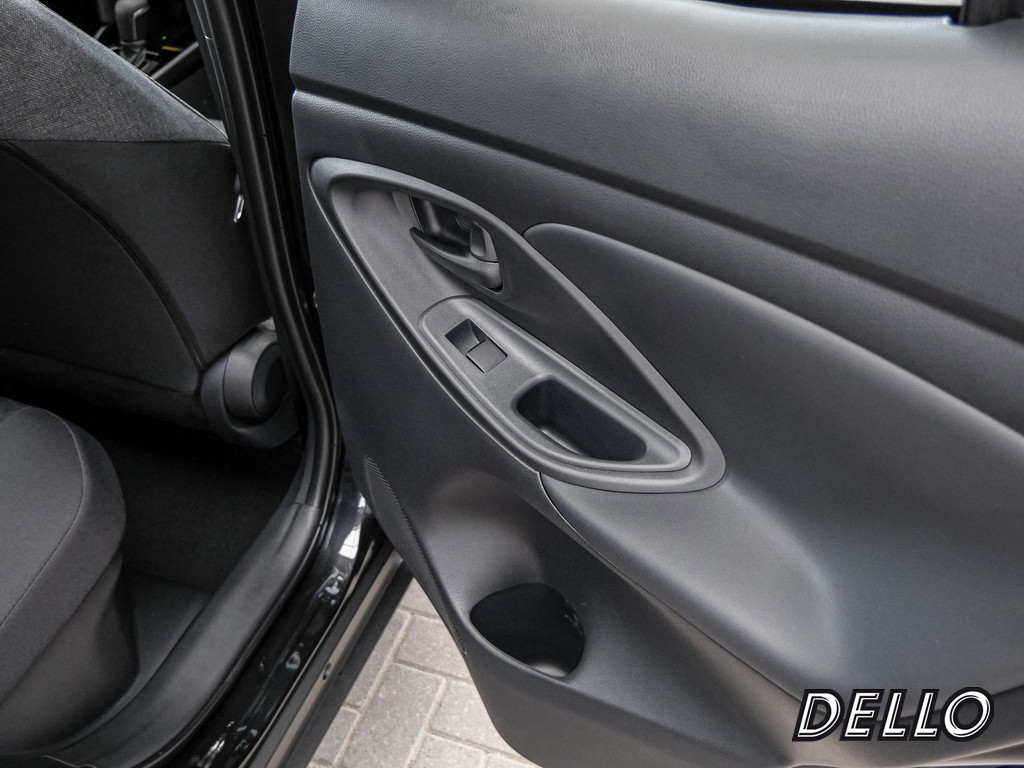 Fahrzeugansicht TOYOTA Yaris Cross HybridTeamplayer - Bild 8