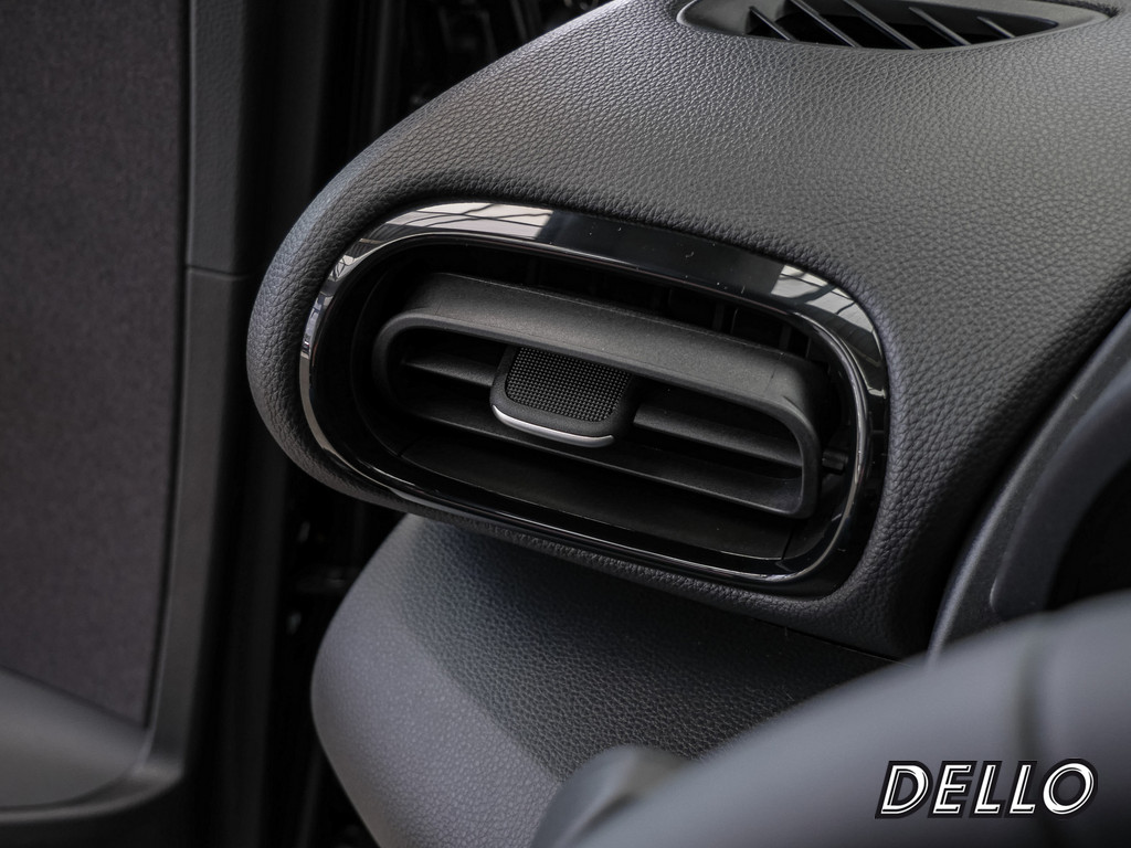 Fahrzeugansicht TOYOTA Yaris Cross HybridTeamplayer - Bild 32