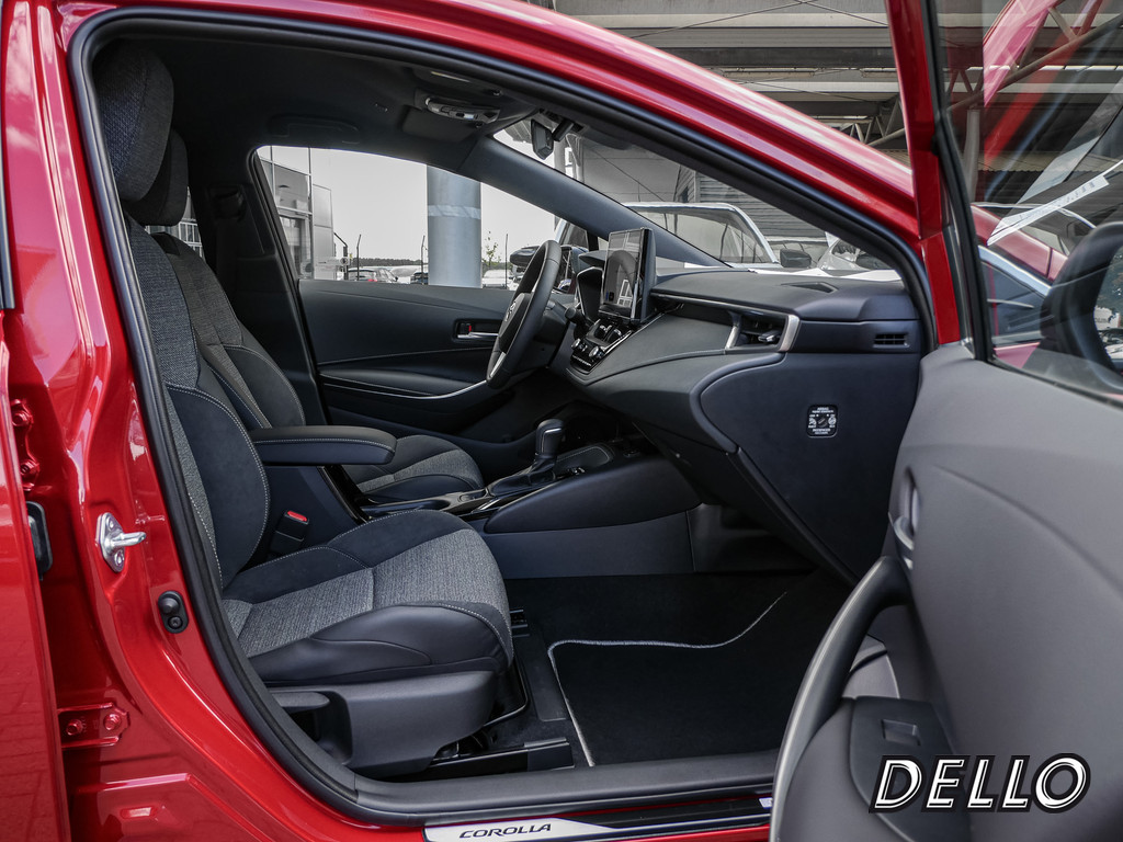 Fahrzeugansicht TOYOTA Corolla Touring Sports 1.8 Hybrid Teamplayer - Bild 6