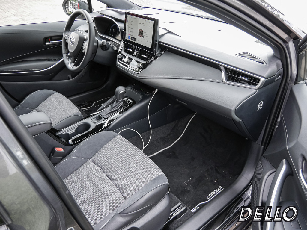 Fahrzeugansicht TOYOTA Corolla Touring Sports 1.8 Hybrid Teamplayer - Bild 36