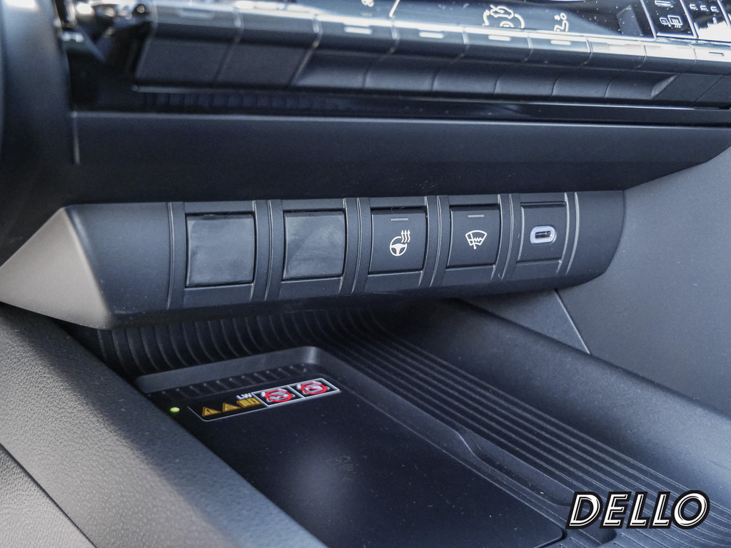 Fahrzeugansicht TOYOTA C-HR 2.0 Hybrid FWD Teamplayer - Bild 17