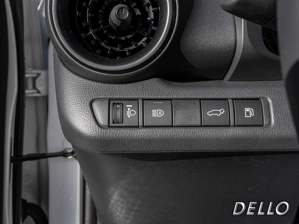 Fahrzeugansicht TOYOTA C-HR 2.0 Hybrid FWD Teamplayer - Bild 30