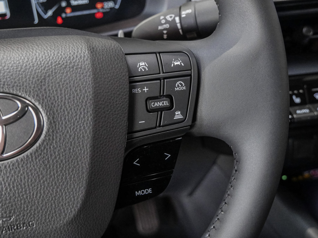 Fahrzeugansicht TOYOTA C-HR 2.0 Hybrid Teamplayer - Bild 26