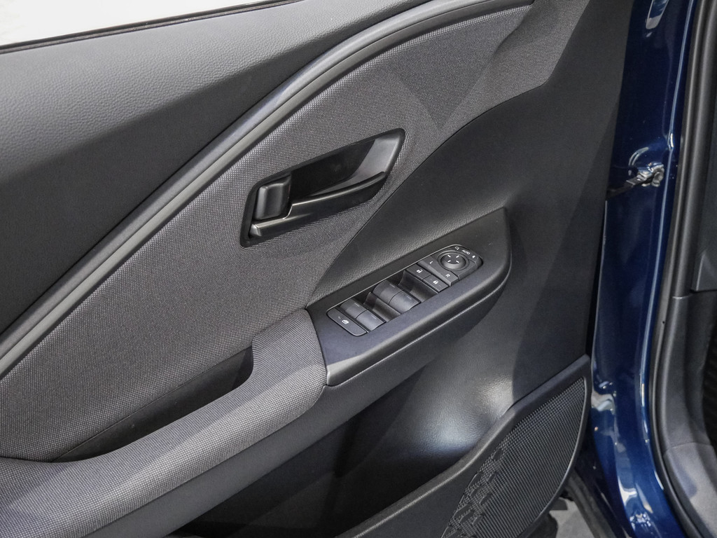 Fahrzeugansicht TOYOTA C-HR 2.0 Hybrid Teamplayer - Bild 32