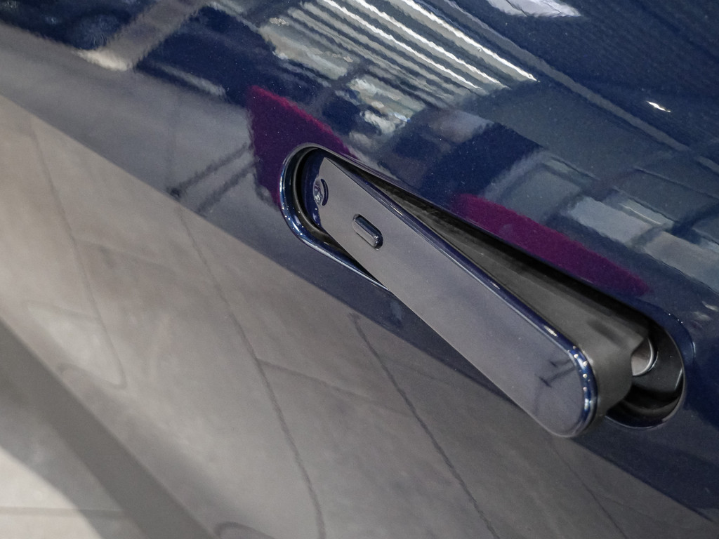 Fahrzeugansicht TOYOTA C-HR 2.0 Hybrid Teamplayer - Bild 38