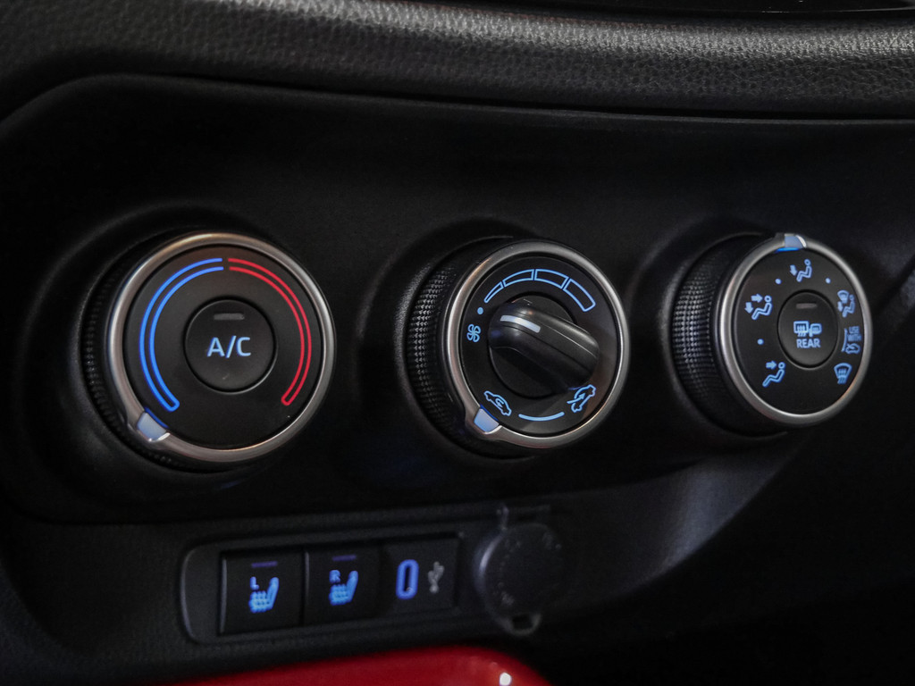 Fahrzeugansicht TOYOTA Aygo X 1.0 Teamplayer - Bild 17