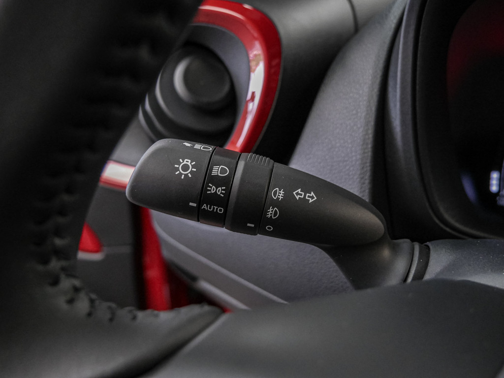 Fahrzeugansicht TOYOTA Aygo X 1.0 Teamplayer - Bild 24