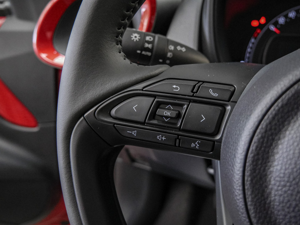 Fahrzeugansicht TOYOTA Aygo X 1.0 Teamplayer - Bild 27