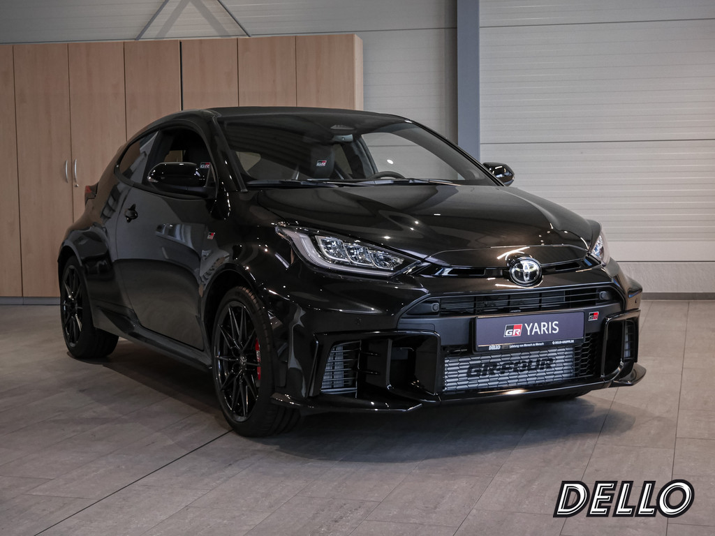 Fahrzeugansicht TOYOTA Yaris 1.6 GR - Bild 23