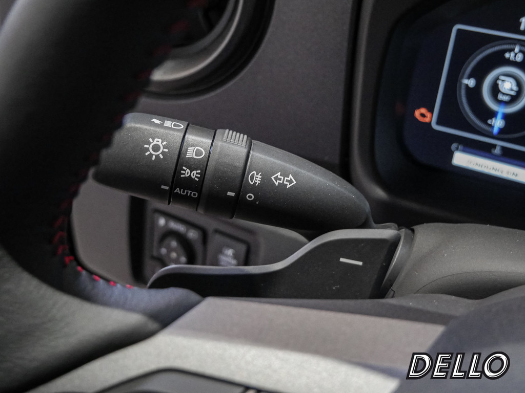 Fahrzeugansicht TOYOTA Yaris 1.6 GR - Bild 26