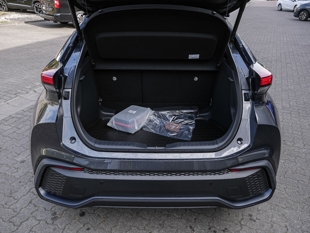 Fahrzeugansicht TOYOTA C-HR 1.8 Hybrid Teamplayer - Bild 11