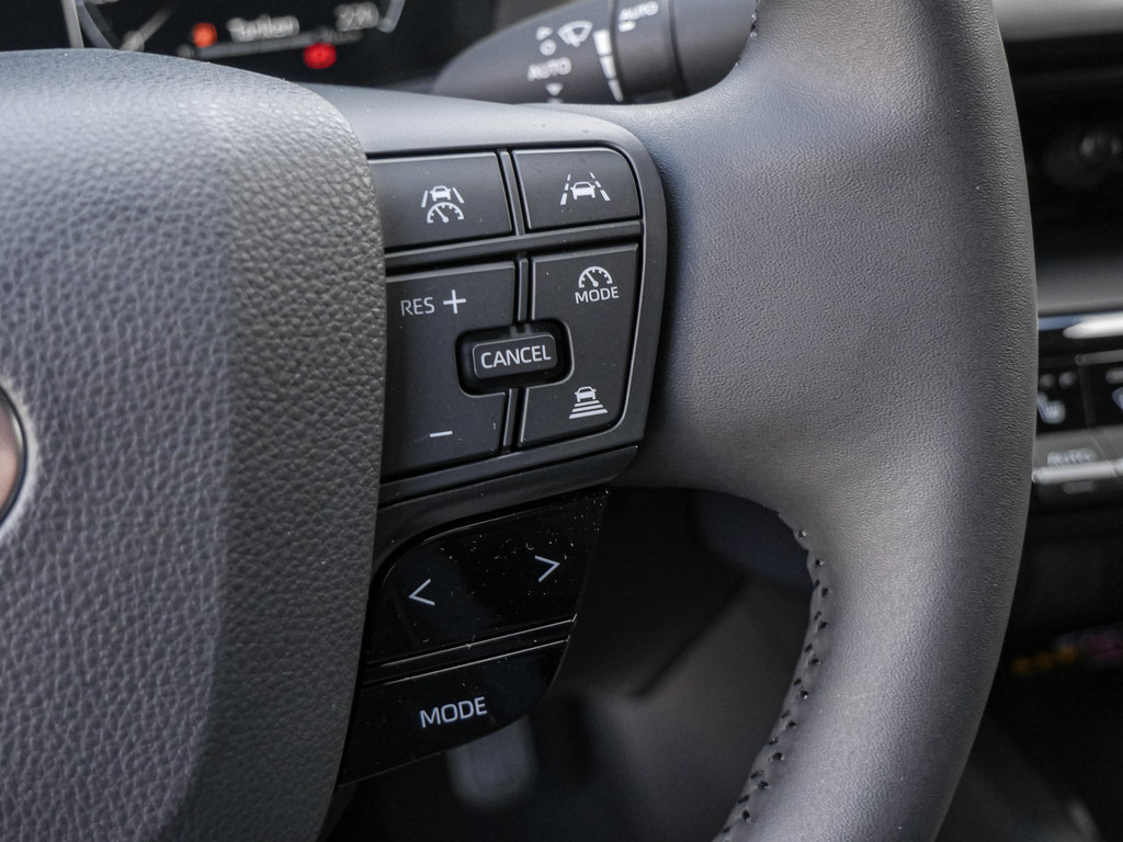 Fahrzeugansicht TOYOTA C-HR 1.8 Hybrid Teamplayer - Bild 29