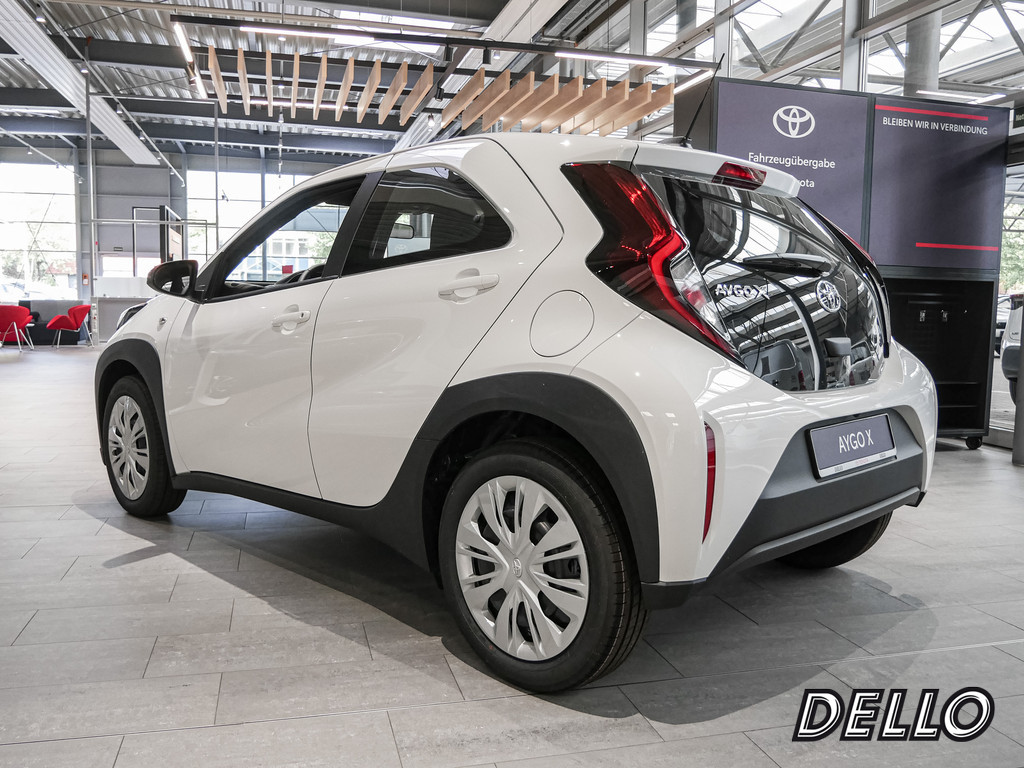 Fahrzeugansicht TOYOTA Aygo X 1.0 Business Edition - Bild 34