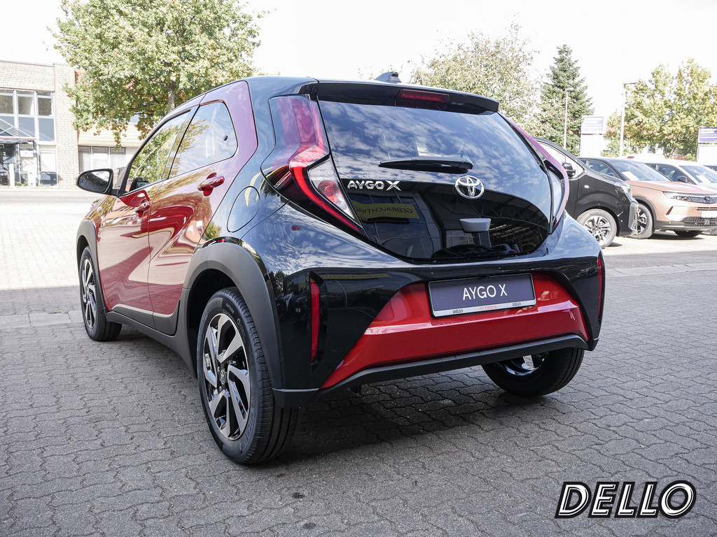 Fahrzeugansicht TOYOTA Aygo X 1.0 Teamplayer - Bild 33