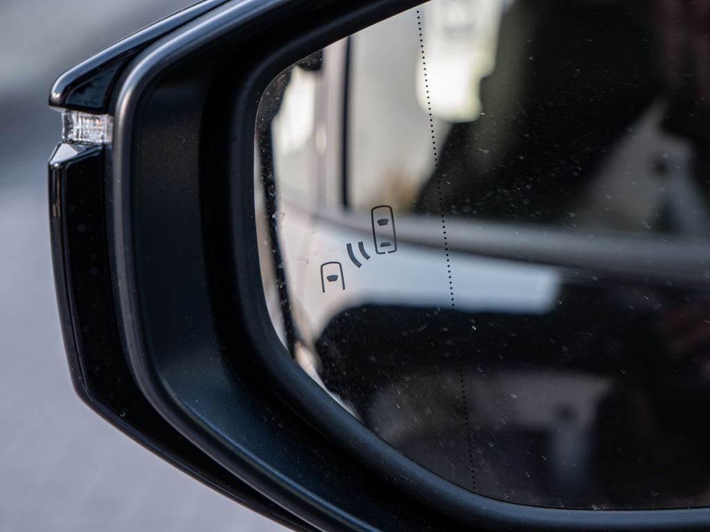 Fahrzeugansicht LEXUS LBX Elegant Black Edition - Bild 2