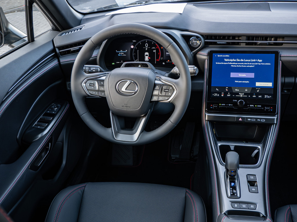 Fahrzeugansicht LEXUS LBX Elegant Black Edition - Bild 7