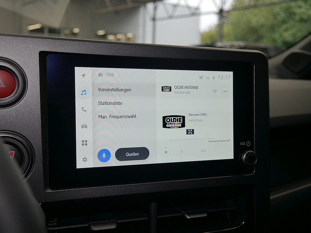 Fahrzeugansicht TOYOTA Yaris 1.6 GR - Bild 13