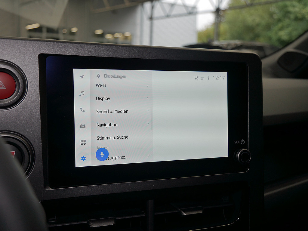 Fahrzeugansicht TOYOTA Yaris 1.6 GR - Bild 16