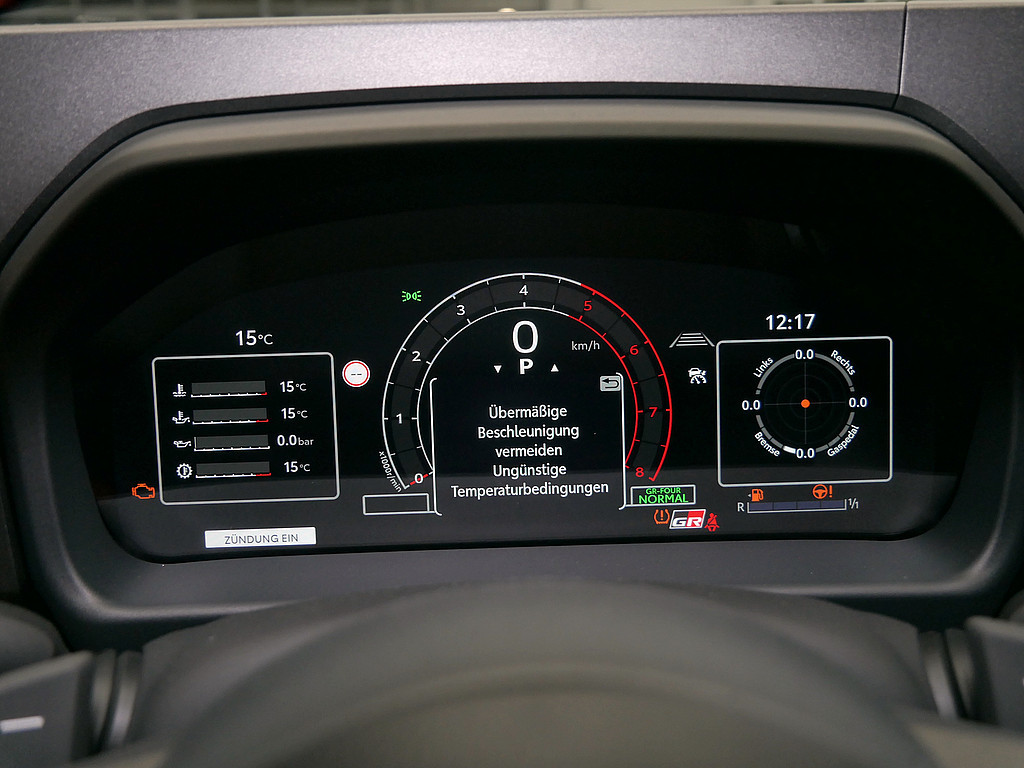 Fahrzeugansicht TOYOTA Yaris 1.6 GR - Bild 20