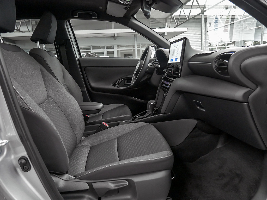 Fahrzeugansicht TOYOTA Yaris Cross 1.5 Hybrid Teamplayer - Bild 4