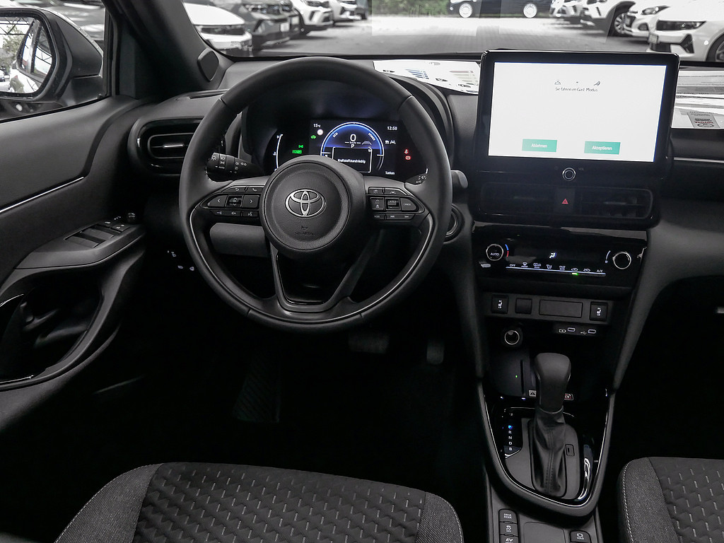 Fahrzeugansicht TOYOTA Yaris Cross 1.5 Hybrid Teamplayer - Bild 7